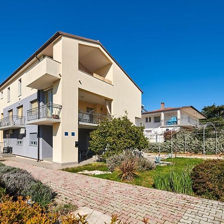 Apartments Ferlin ウマグ エクステリア 写真
