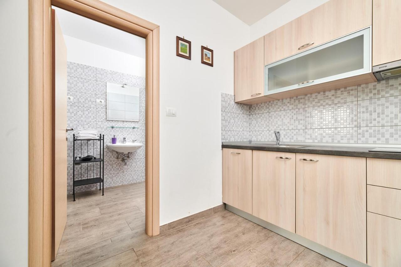 Apartments Ferlin ウマグ エクステリア 写真