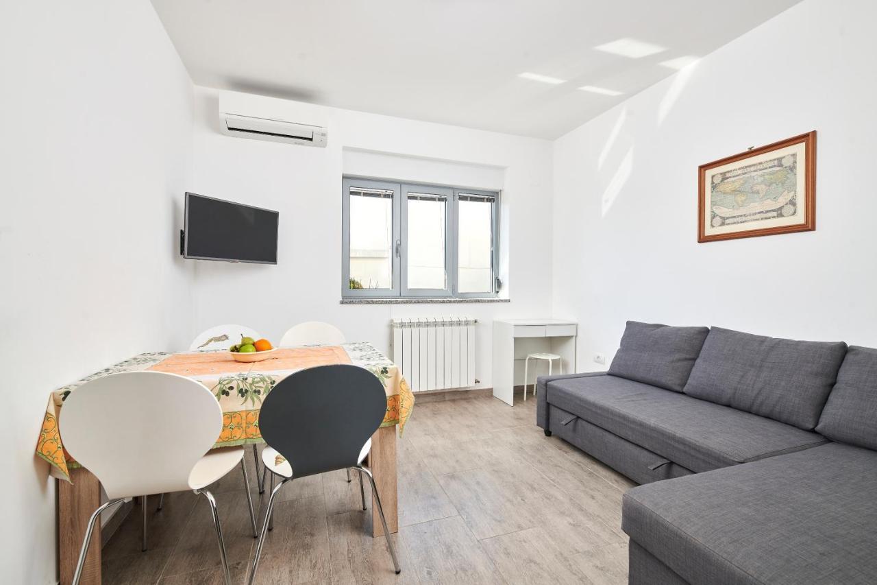 Apartments Ferlin ウマグ エクステリア 写真